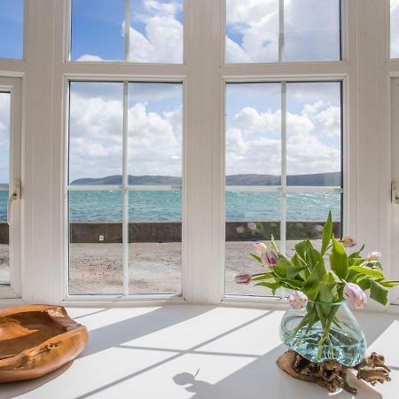 2 The Coach House Apartment Pentraeth Bagian luar foto